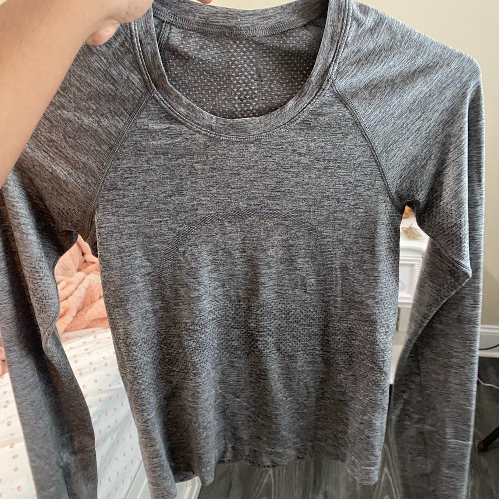 lululemon athletica Relaxed Swiftly Tech Heathered Gray